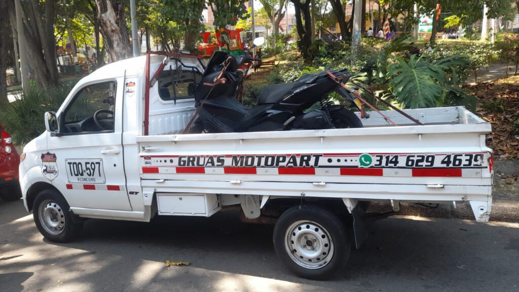 grua moto en medellin 24 horas